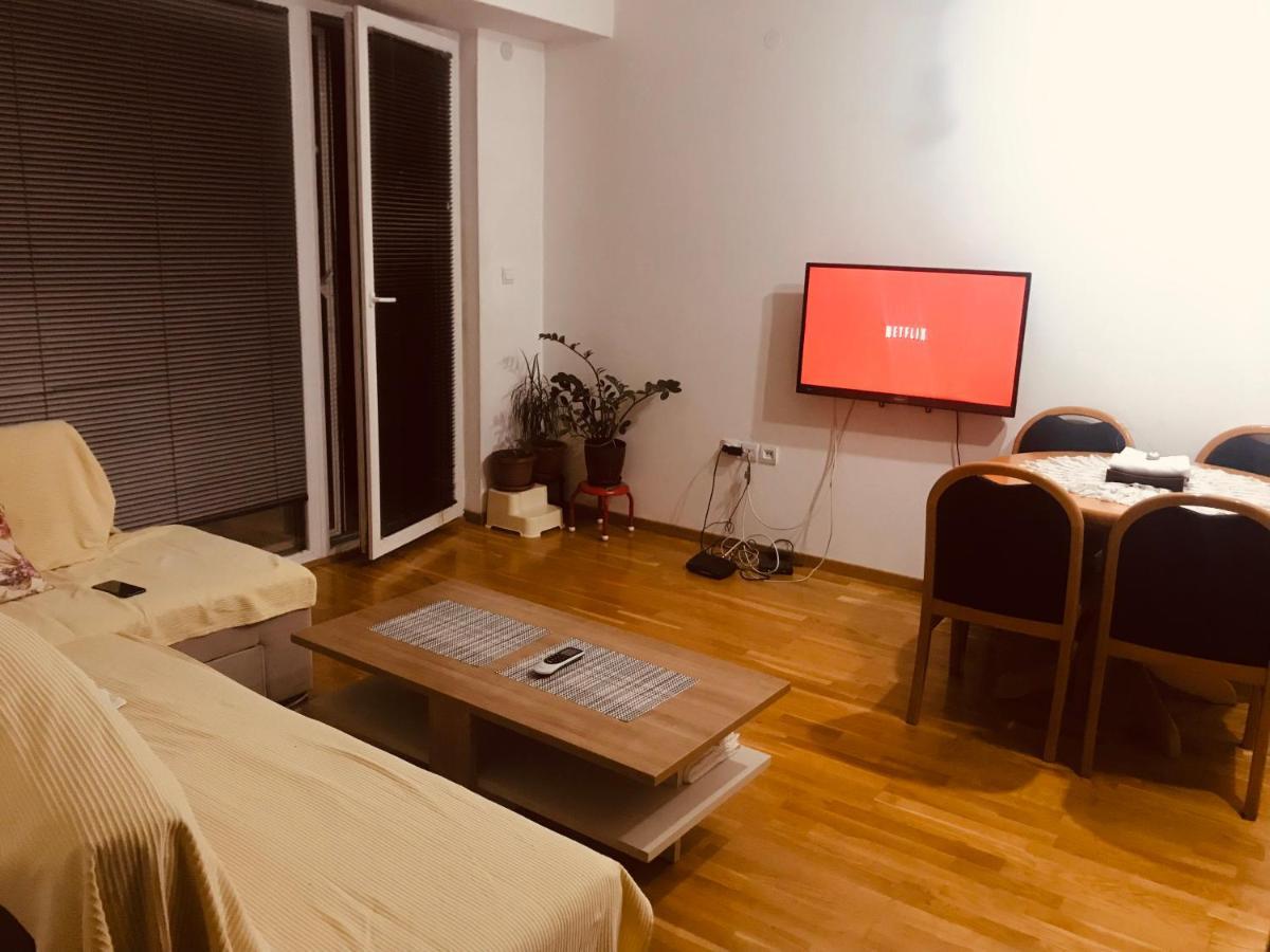 Apartamento Bisera Skopie Exterior foto